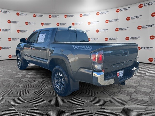 2021 Toyota Tacoma TRD 4x4 V6 photo 3