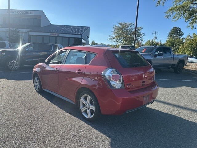 2009 Pontiac Vibe Base photo 3