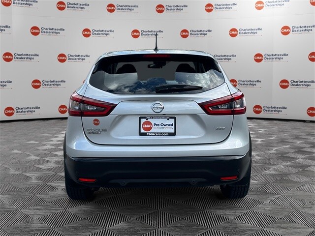 2022 Nissan Rogue Sport S photo 4