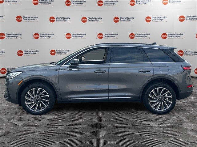 2025 Lincoln Corsair Reserve photo 2