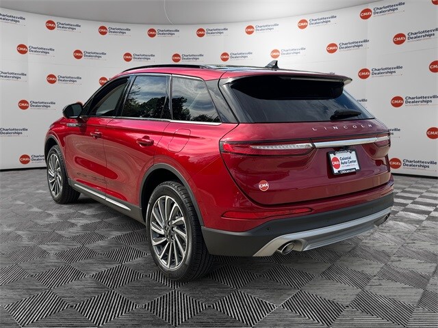 2025 Lincoln Corsair Reserve photo 3