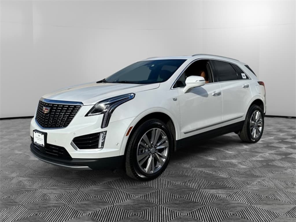 New 2025 Cadillac XT5 Premium Luxury SUV