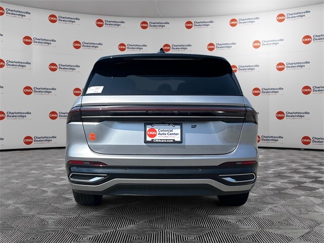 2025 Lincoln Nautilus Reserve photo 4