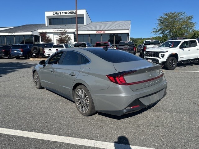 2023 Hyundai Sonata Limited photo 3