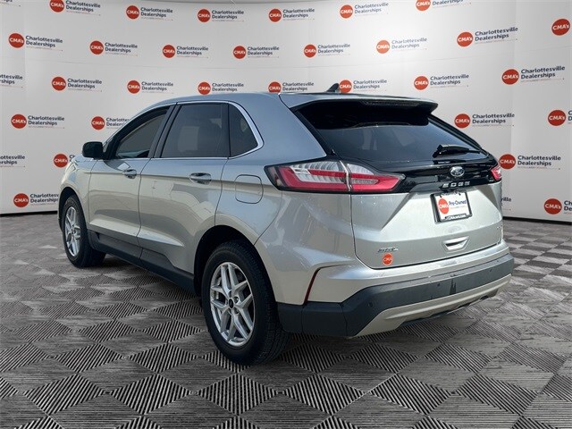 2023 Ford Edge SEL photo 3