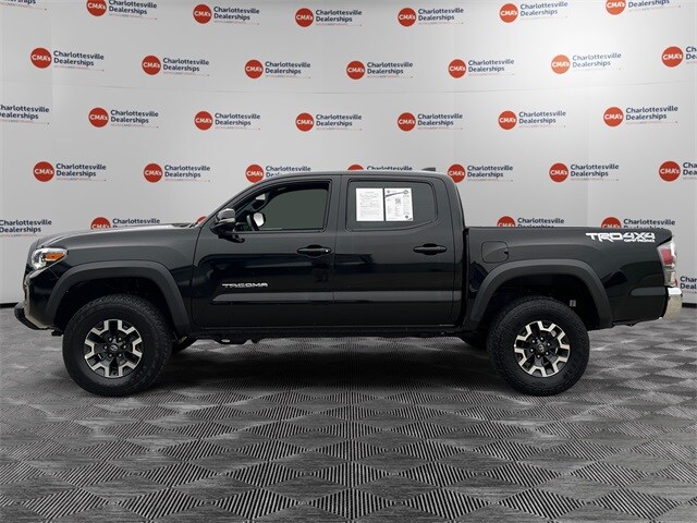 2023 Toyota Tacoma TRD Off-Road V6 photo 2
