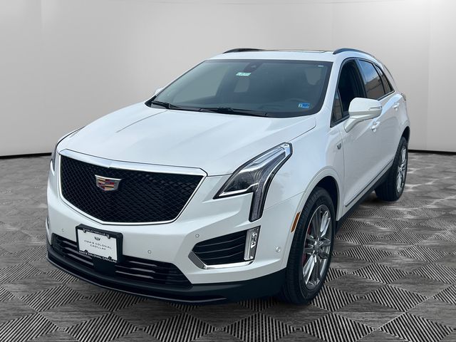2026 Cadillac XT5 AWD Sport's photo