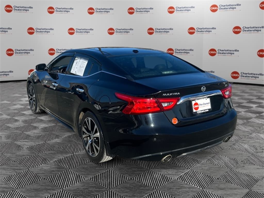 Used 2017 Nissan Maxima 3.5 SL Sedan