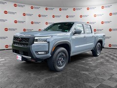 2025 Nissan Frontier PRO-4X Truck