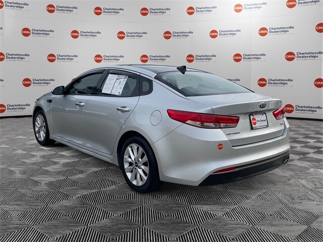 2018 Kia Optima EX photo 2