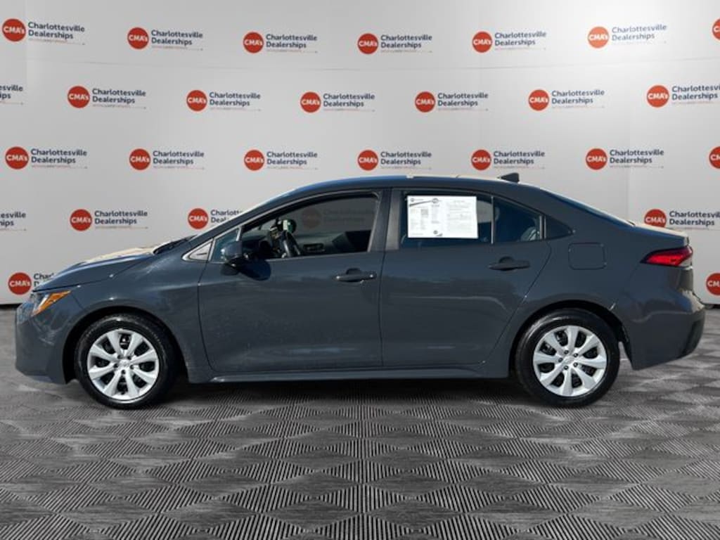 Used 2023 Toyota Corolla LE Sedan