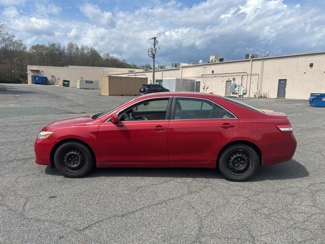 Used 2011 Toyota Camry LE with VIN 4T1BF3EK1BU161418 for sale in Charlottesville, VA