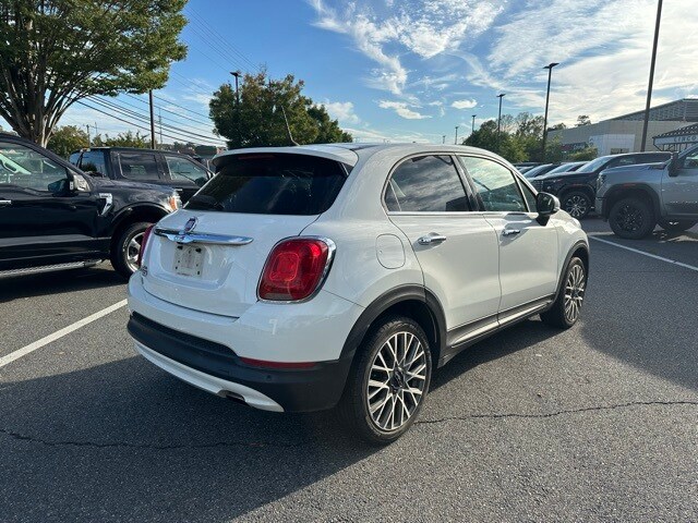 2018 Fiat 500X Lounge photo 2