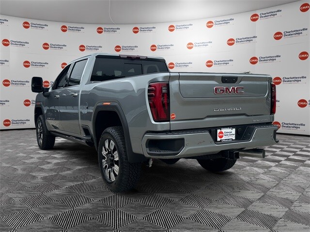 2025 Gmc Sierra 2500 HD Denali photo 3