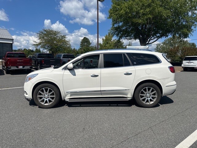 2015 Buick Enclave Leather photo 2