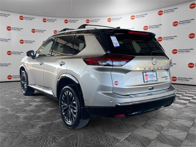 2026 Nissan Rogue Platinum photo 3