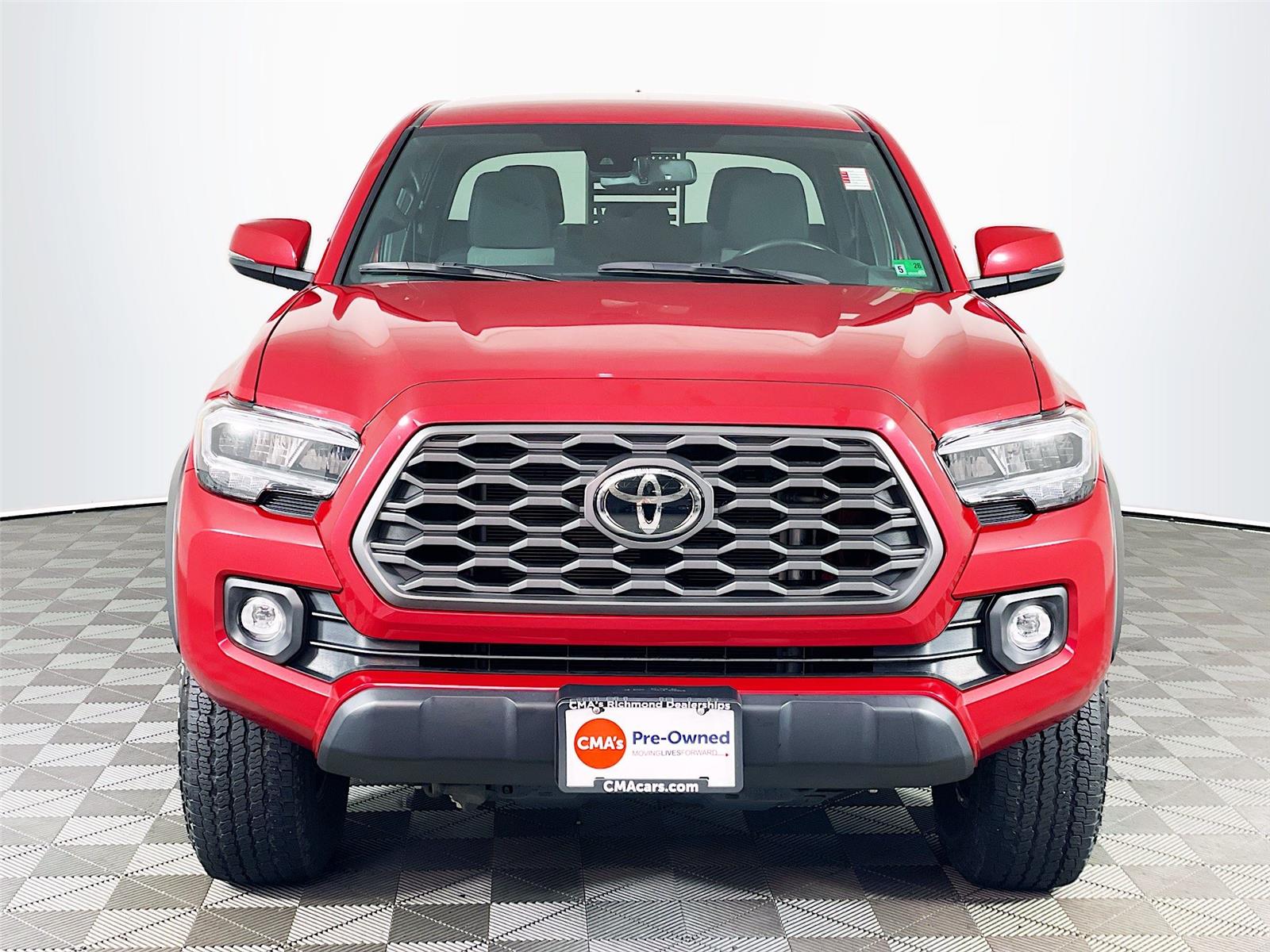 2022 Toyota Tacoma TRD photo 2