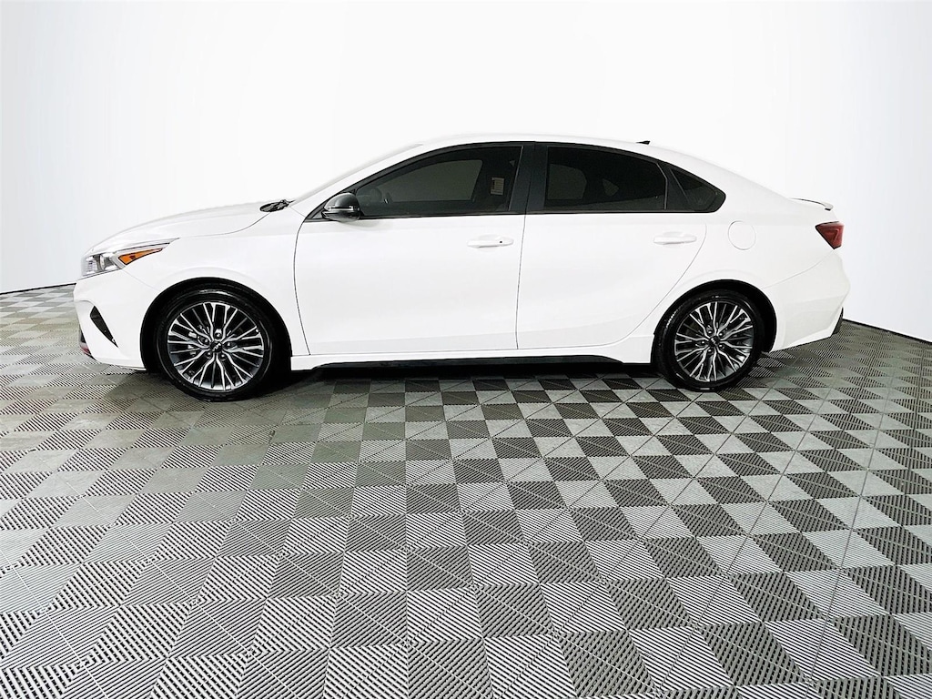 Used 2023 Kia Forte GT-Line Sedan