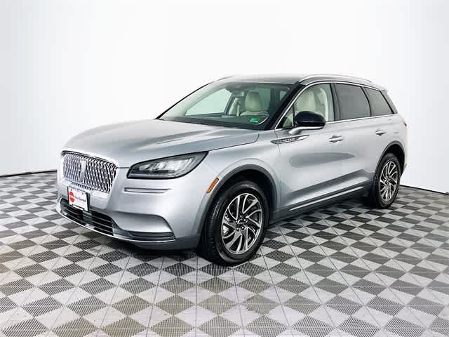 2022 Lincoln Corsair Standard photo 3
