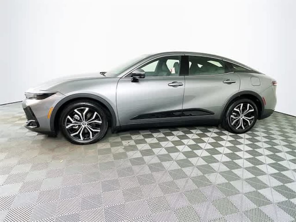 Used 2024 Toyota Crown XLE