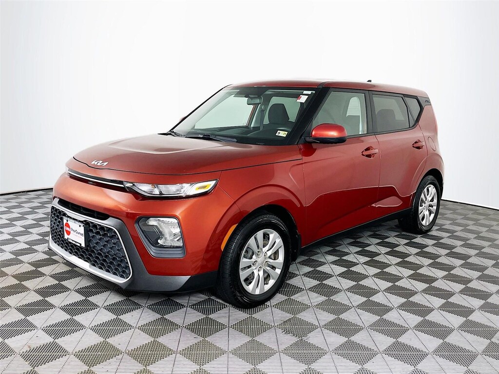 Used 2022 Kia Soul LX Hatchback