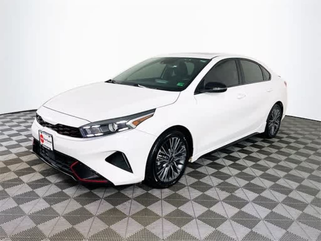 Used 2023 Kia Forte GT-Line IVT