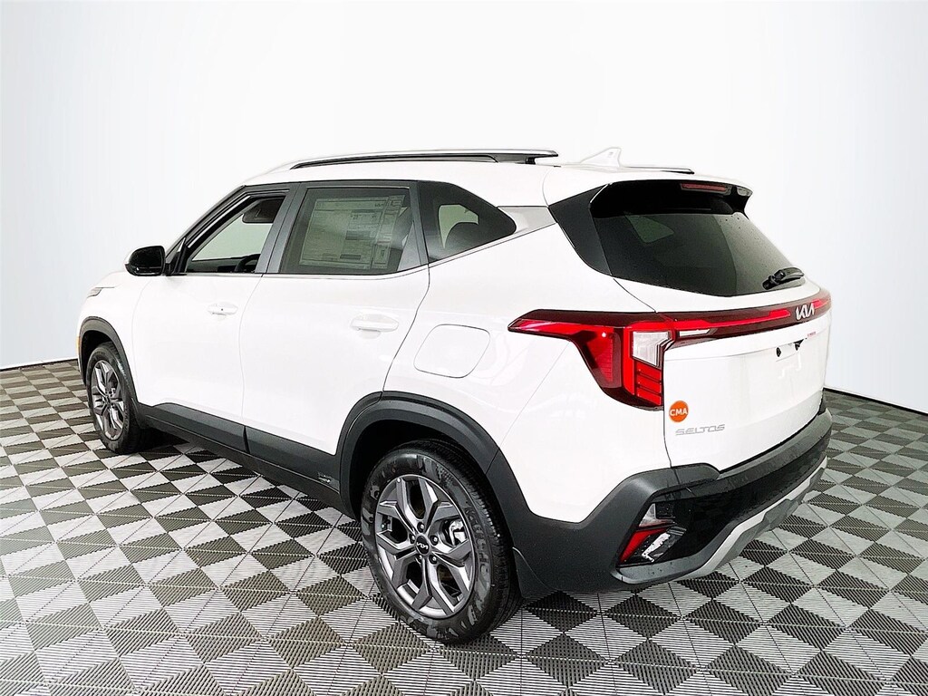 Used 2024 Kia Seltos S SUV