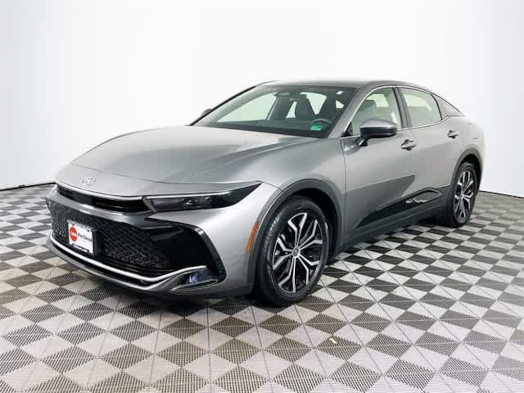 Used 2024 Toyota Crown XLE