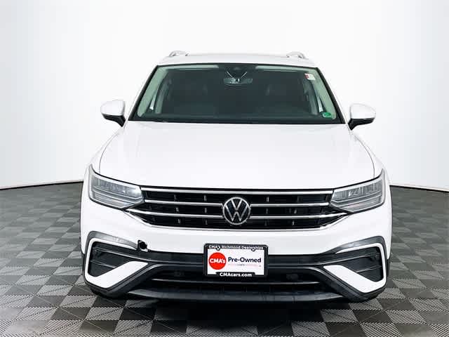 2022 Volkswagen Tiguan SE photo 2
