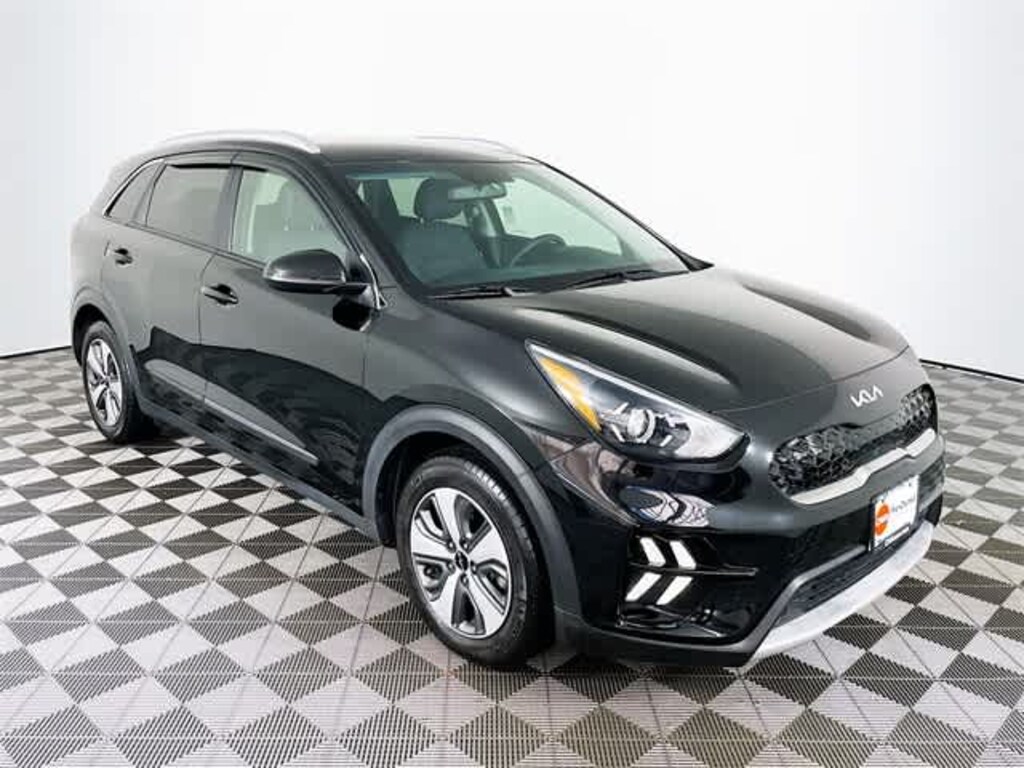 Certified 2022 Kia Niro LX FWD