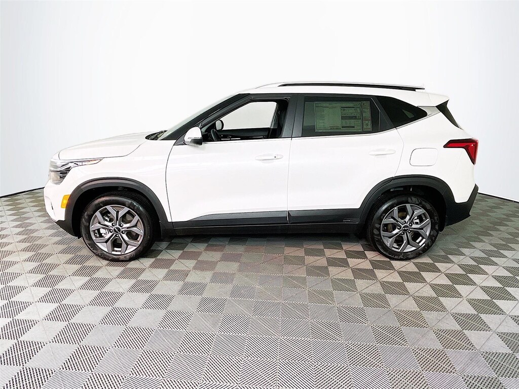 Used 2024 Kia Seltos S SUV