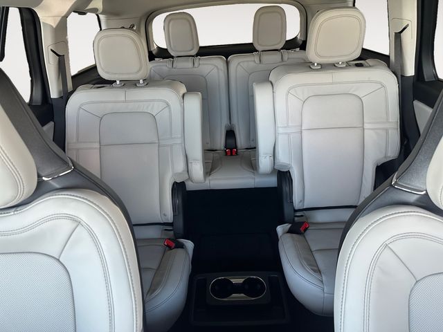 2026 Lincoln Aviator Reserve - Photo 13
