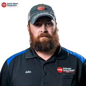 Staff member John Clifton from ID_126326f16ac9