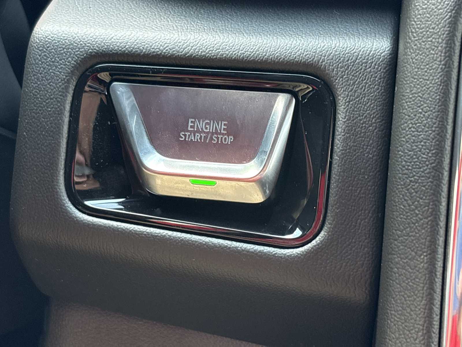 2026 GMC Yukon Denali - Photo 7