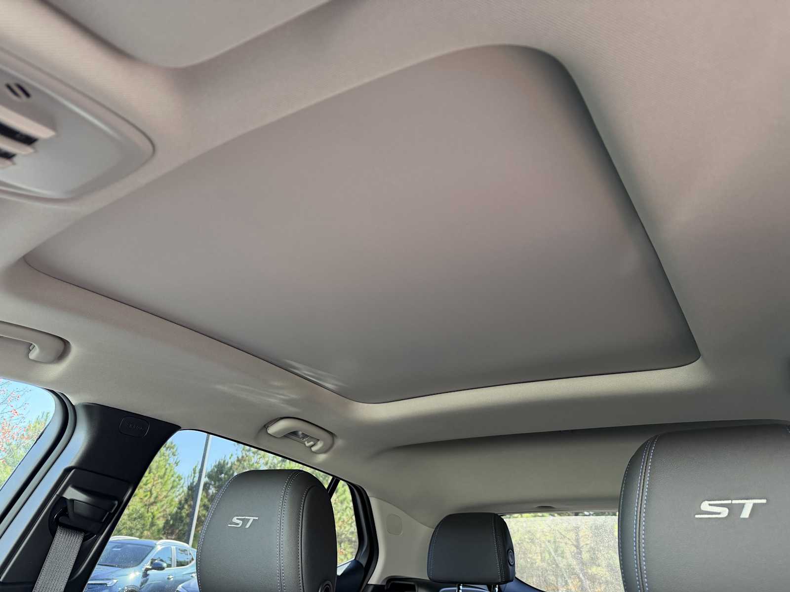 2026 Buick Encore GX Sport Touring photo 2