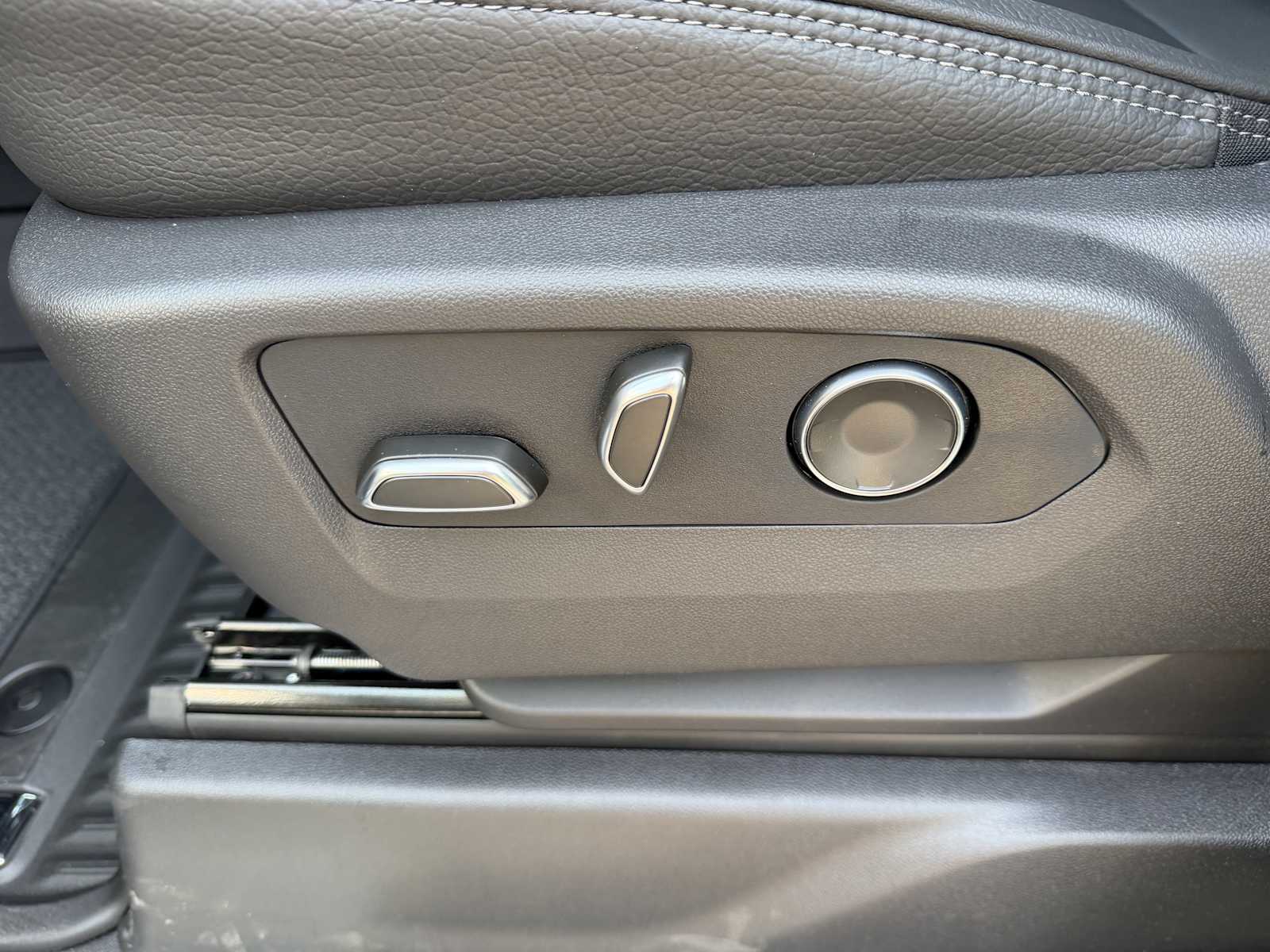 2026 GMC Sierra 1500 Denali - Photo 23
