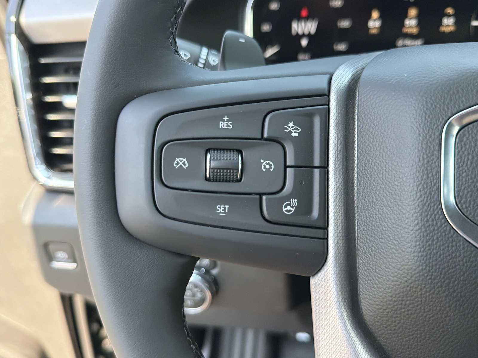 2026 GMC Sierra 1500 Denali - Photo 14