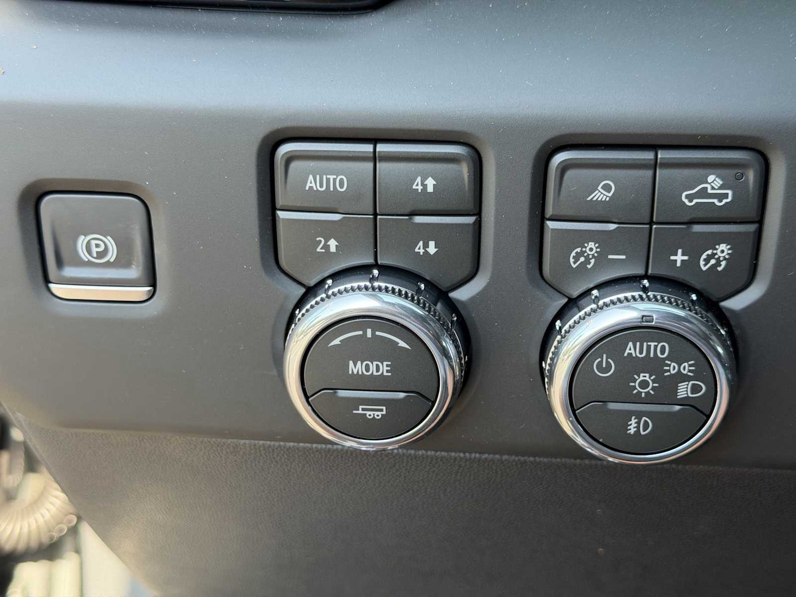 2026 GMC Sierra 1500 AT4 - Photo 17