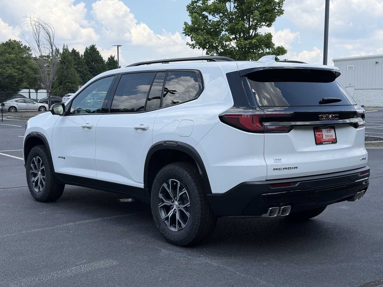 2026 GMC Acadia AT4 - Photo 25
