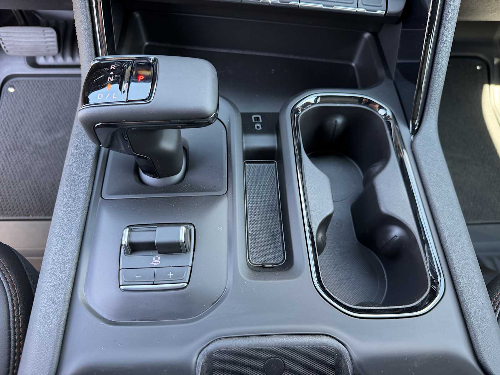 2026 GMC Sierra 1500 AT4 - Photo 14