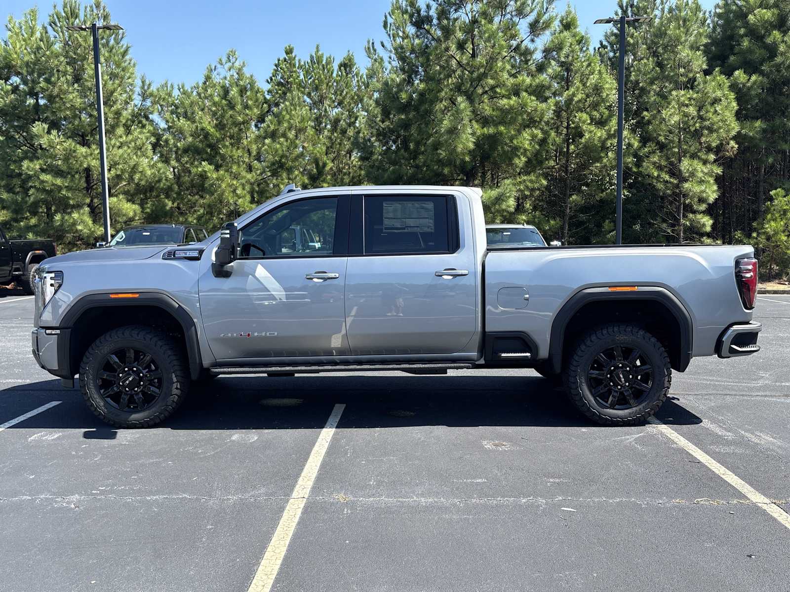 2026 GMC Sierra 2500HD AT4 - Photo 22