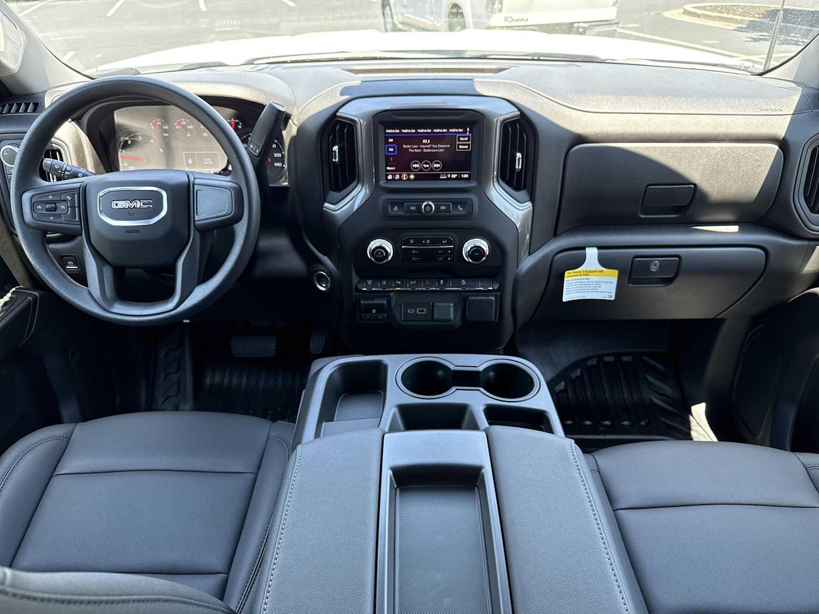 2025 Gmc Sierra 2500 HD Pro photo 2