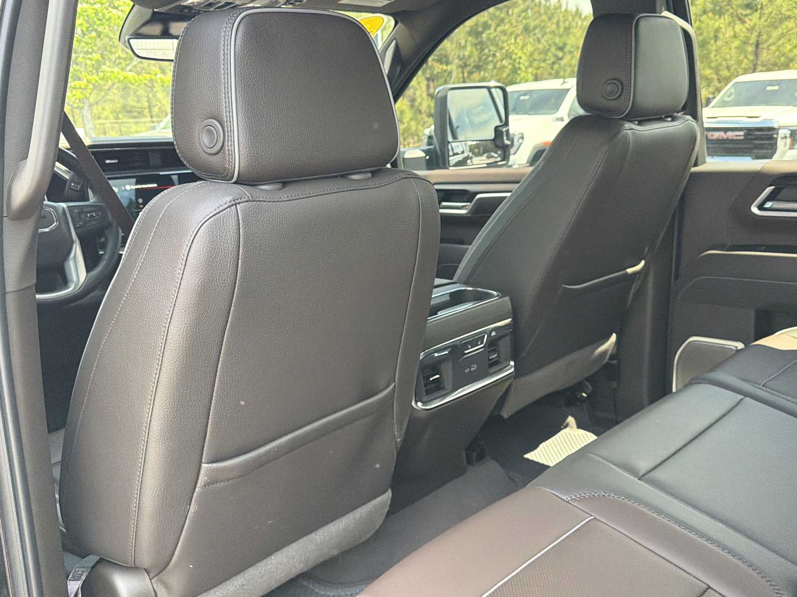 2025 GMC Sierra 2500HD Denali - Photo 22