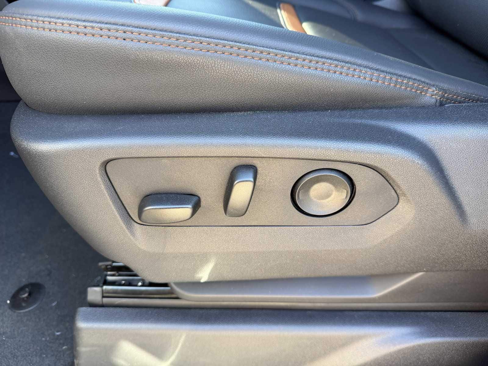 2026 GMC Sierra 1500 AT4 - Photo 22