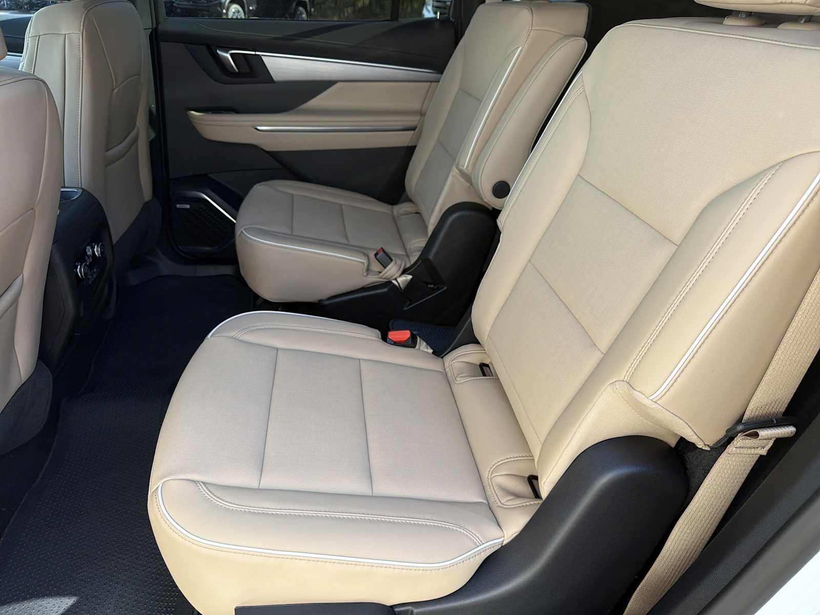 2026 Buick Enclave Preferred - Photo 21