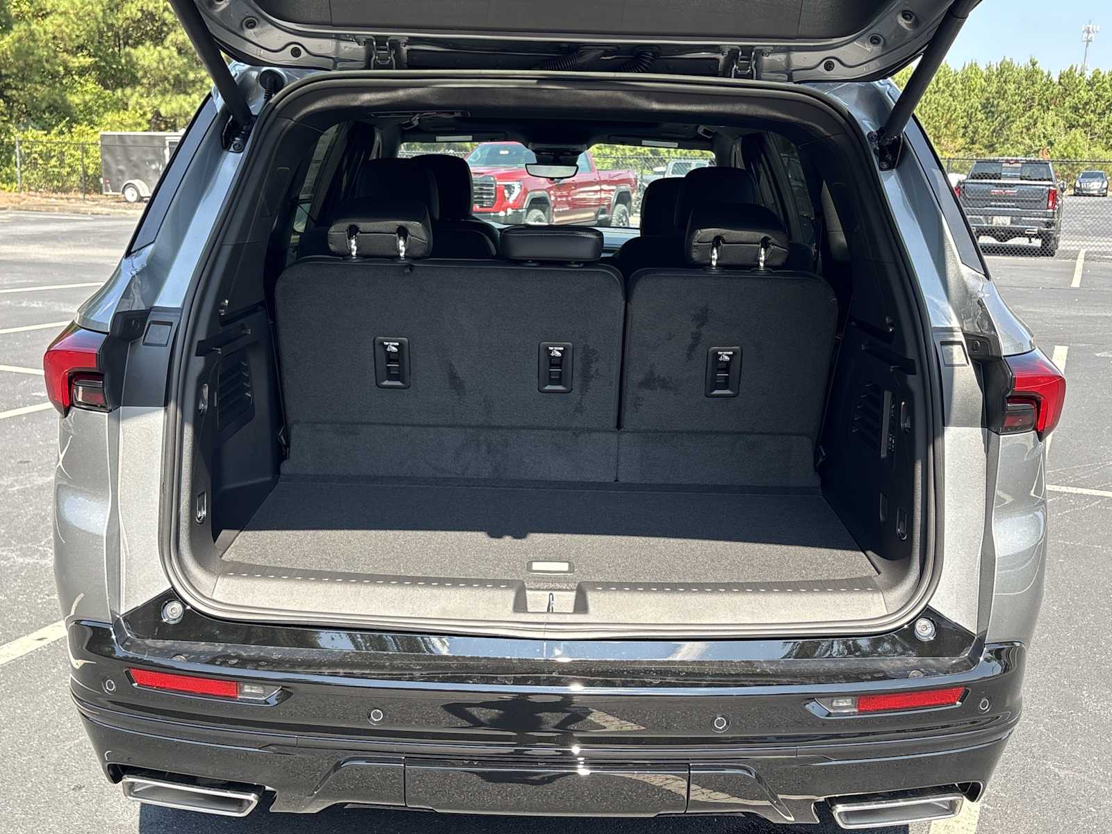 2027 Buick Enclave Sport Touring - Photo 23