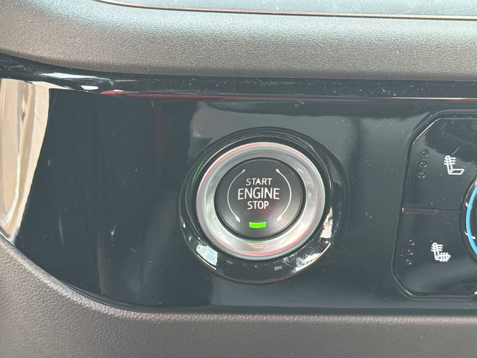 2022 GMC Sierra 1500 SLT - Photo 7