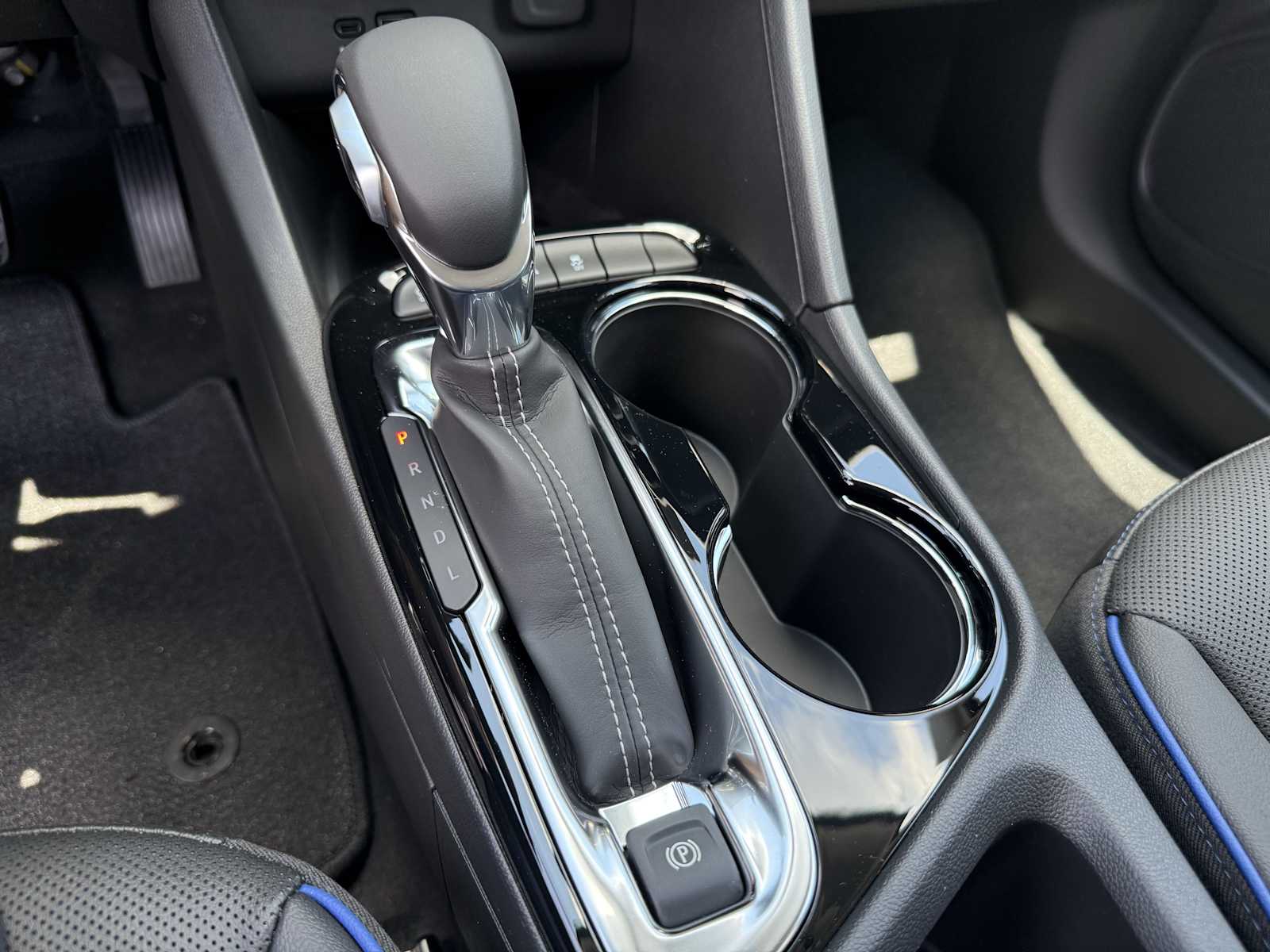 2026 Buick Encore GX Sport Touring - Photo 10