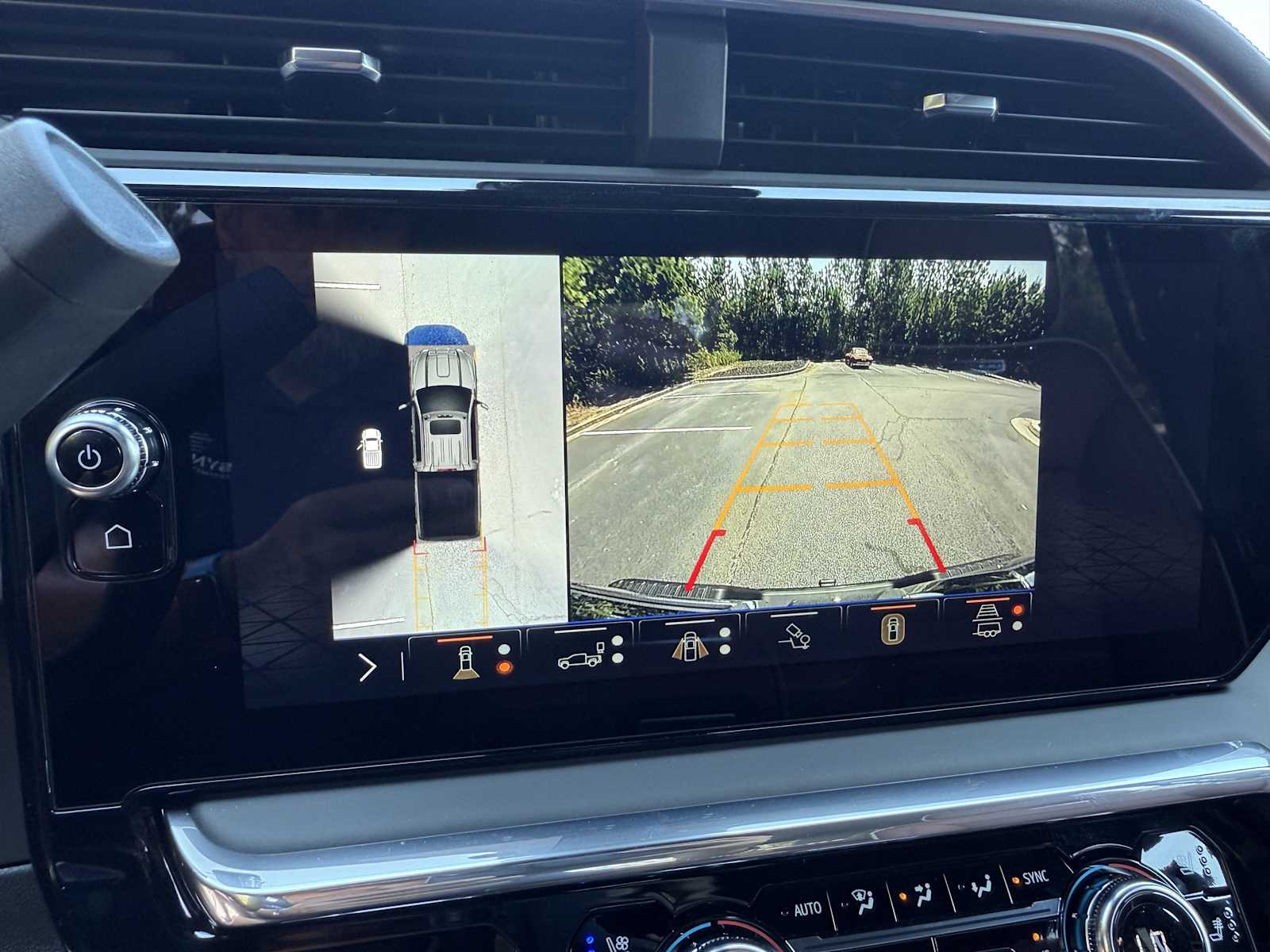 2026 Gmc Sierra 2500 HD Denali Ultimate photo 2