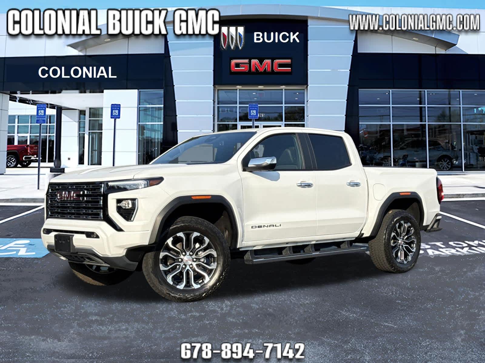 2023 GMC Canyon 4WD Denali Crew Cab Short Box's photo